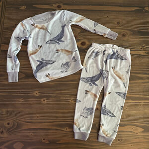 Carter’s Whale Print Pajama Set Boys 2T White Gray Snug Fit